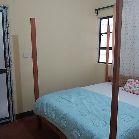 Mama Aziz Homestay Arusha Ngoại thất bức ảnh