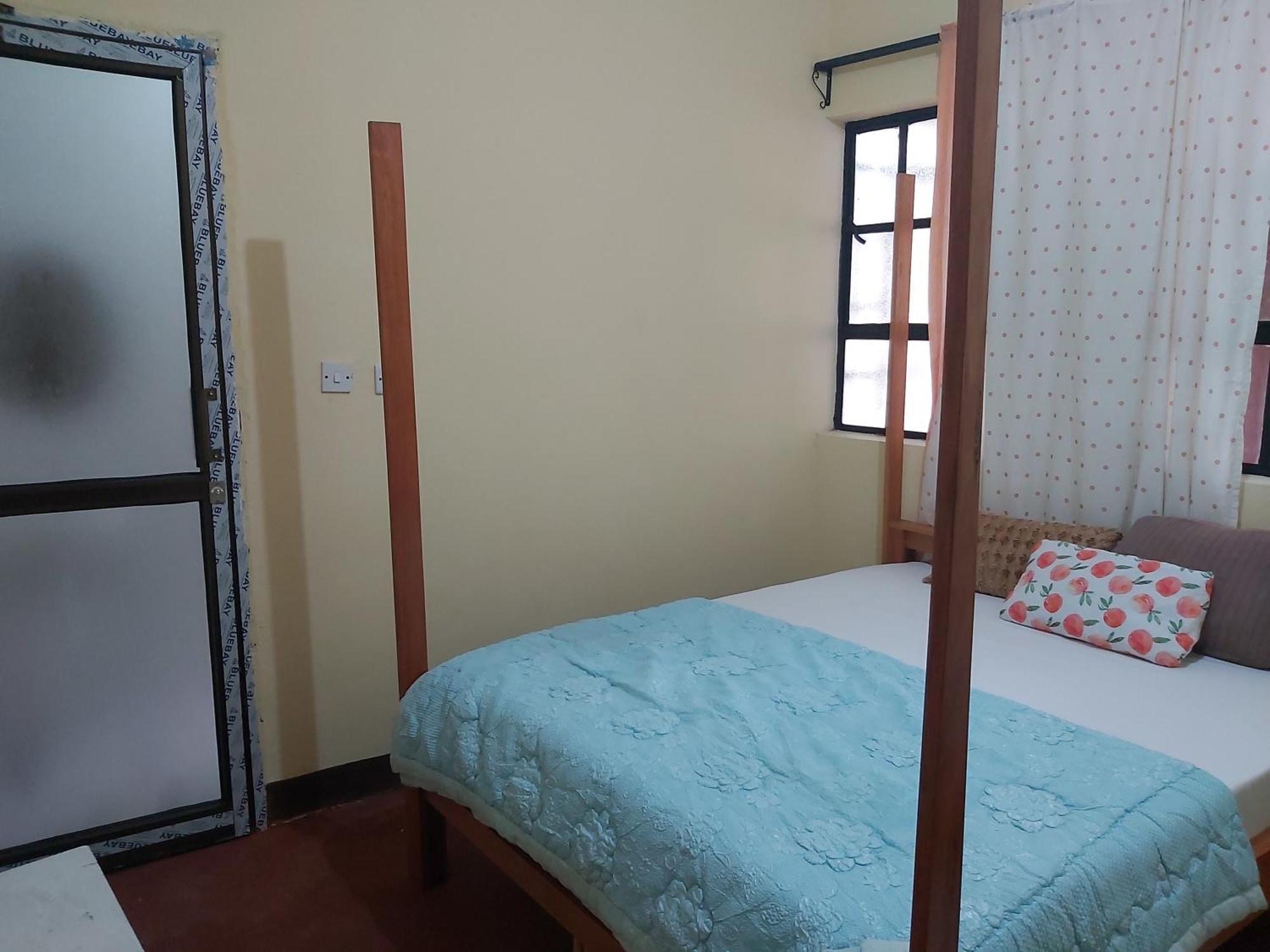 Mama Aziz Homestay Arusha Ngoại thất bức ảnh